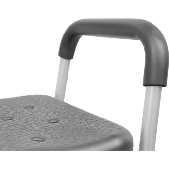 detalle de apoyabrazos acolchado y estructura metalica de silla sanitaria