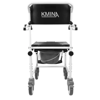 persona mayor utilizando silla sanitaria con respaldo azul y estructura metalica 1